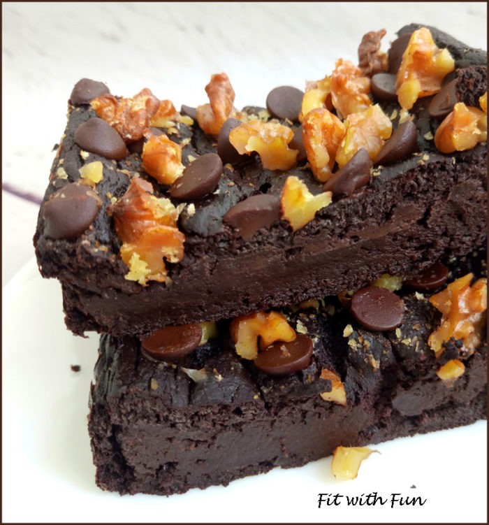 Brownies al Cacao Proteici e Vegan 4 Ingredienti